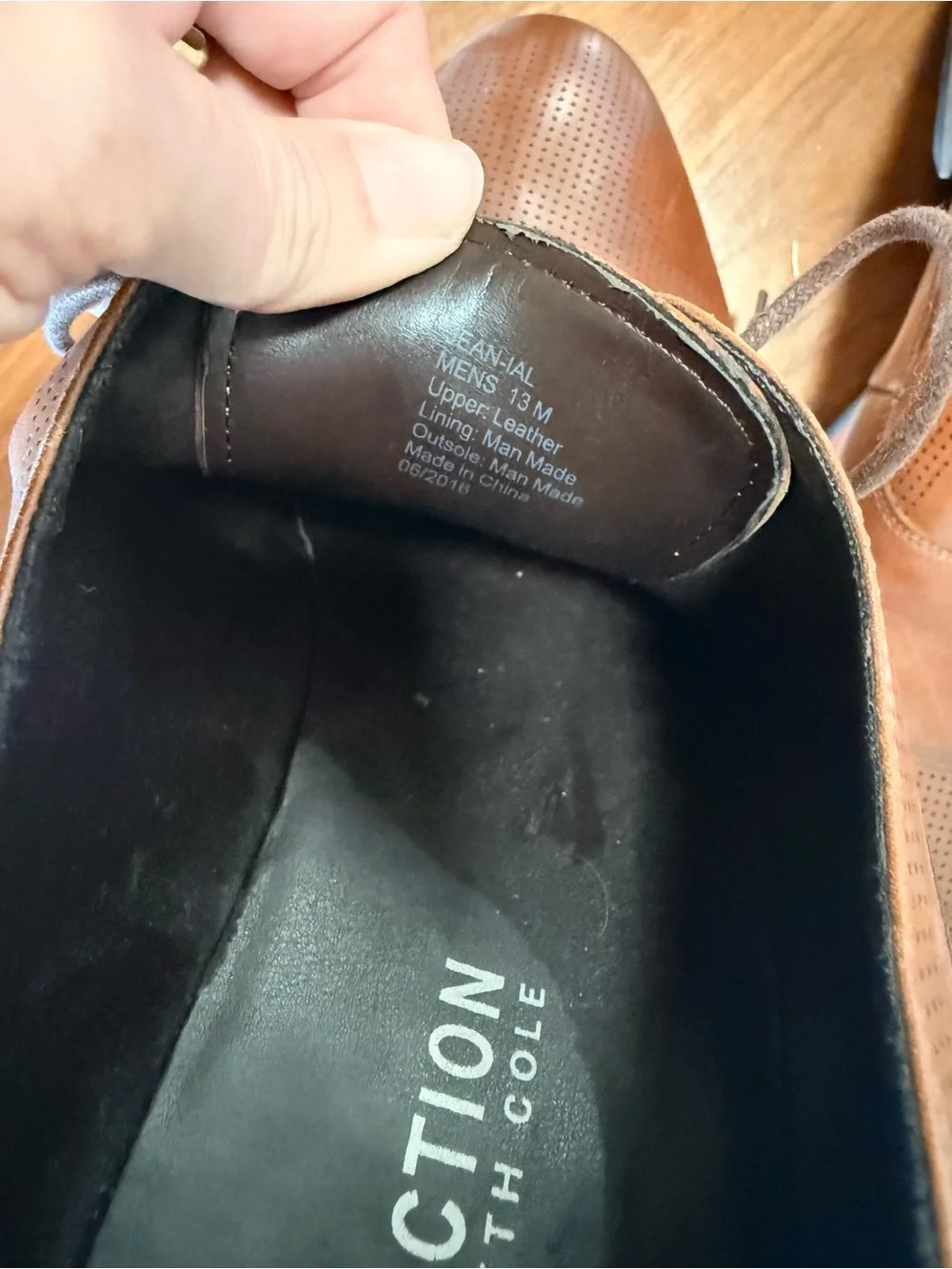 Reaction Kenneth Cole Brown Perforated Cap-Toe Leather Oxfords